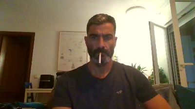 hotreds webcam cam4 model stream image