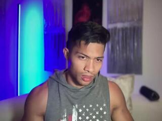 Luke Wayne webcam flirt4free model stream image