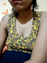 Sanaya_7 webcam model stream image