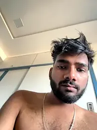 BeardedBulge webcam model stream image