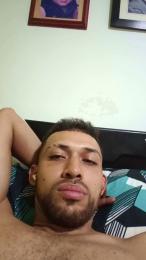 makleyn webcam model stream image