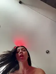 Ema_azel webcam model stream image