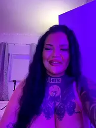 _MelinaCurves_ webcam model stream image