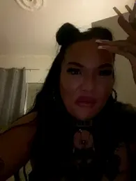 _MelinaCurves_ webcam model stream image