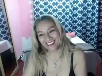 ZAMANTHA webcam model stream image