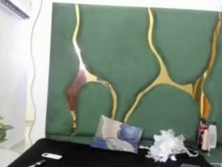 perlaasm webcam model stream image