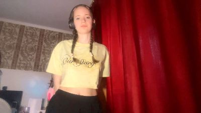 MyrtisMcclard webcam cam4 model stream image