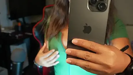 Bubbleliyah webcam model stream image