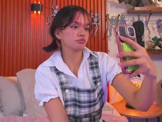 Lena Foxx webcam model stream image