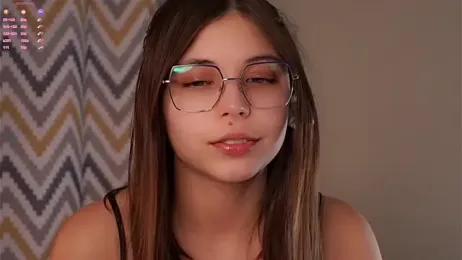 DarelleFare webcam model stream image