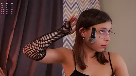 DarelleFare webcam model stream image