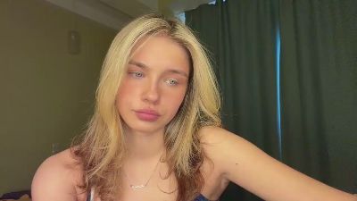 LindseyWatah webcam model stream image