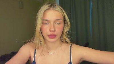 LindseyWatah webcam model stream image