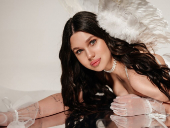 RihannaRiley webcam livejasmin model stream image