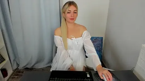 KateCrystal7 webcam model stream image