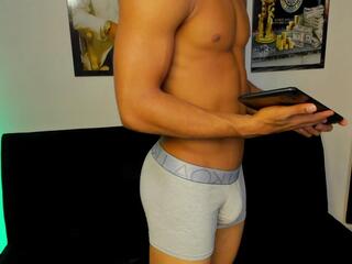 Niico Santana webcam model stream image