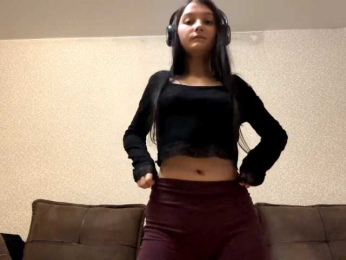 AideLandaker webcam model stream image