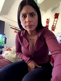 charlotte_stevenss_ webcam model stream image