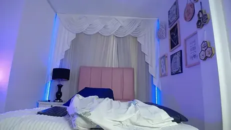 IsabelleDaza webcam model stream image