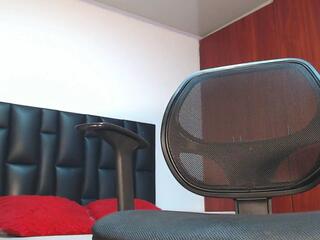 Harley Moore webcam model stream image