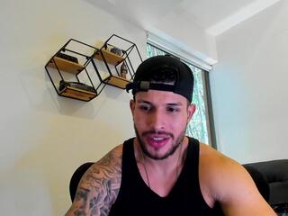 Santos Ramirez webcam model stream image