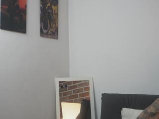 Dominick Walker webcam model stream image