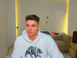 Max Kaiden webcam model stream image