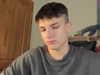 mystic_evan webcam model stream image