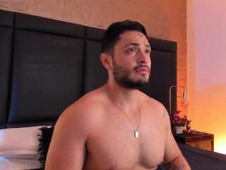 Joss Ackland webcam model stream image