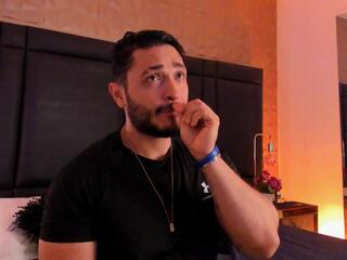 Joss Ackland webcam model stream image