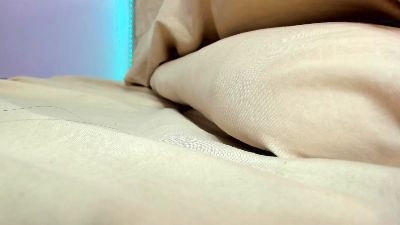 MelanySky_ webcam model stream image