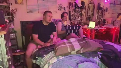 Vacuumouth webcam model stream image