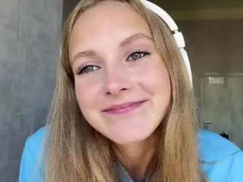 neelyschwartzenbur webcam model stream image