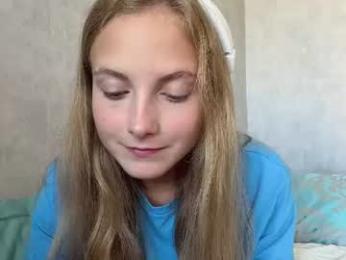 neelyschwartzenbur webcam chaturbate model stream image