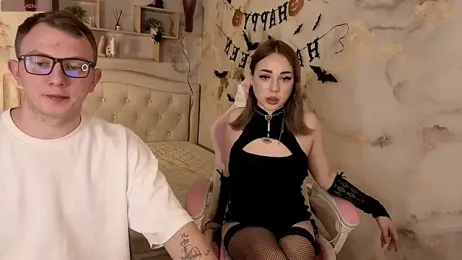 Crystal-Nuts webcam model stream image