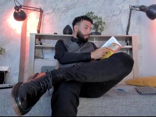 Andres Suarez webcam model stream image