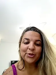 CasadaSafada_oficial webcam model stream image