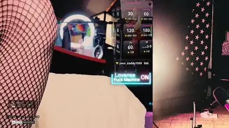 EmeryLune_xo webcam stripchat model stream image