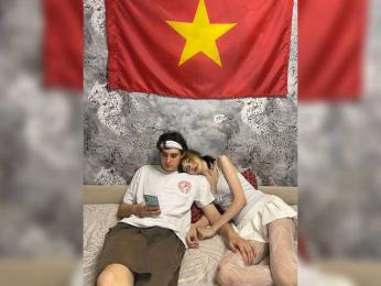 AlexaAndAdam webcam model stream image