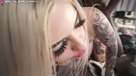 MacTroy webcam model stream image