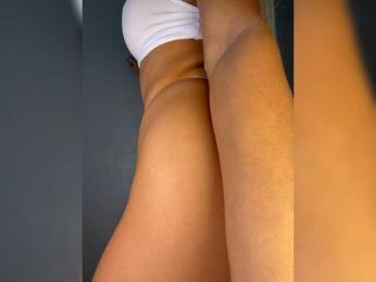 bloondyy webcam model stream image