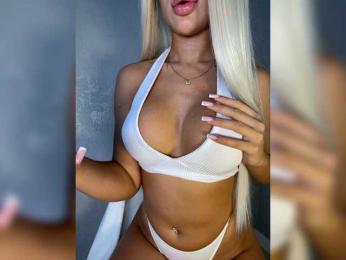bloondyy webcam model stream image