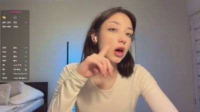 MendyHillyer webcam model stream image