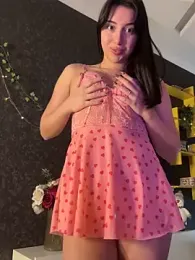 NoraVelour webcam model stream image