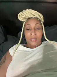 msbaddiebabe101 webcam stripchat model stream image