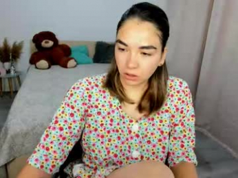 alexa_dolly webcam model stream image