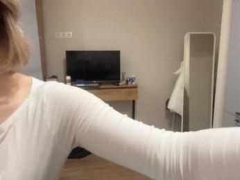AlbaMihelcic webcam model stream image