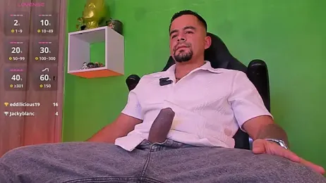 riky_11 webcam model stream image