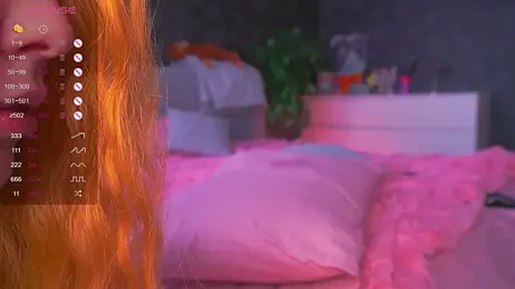 RedHotVixen0 webcam model stream image