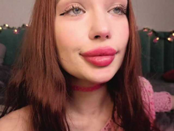 PrettyLilie webcam model stream image